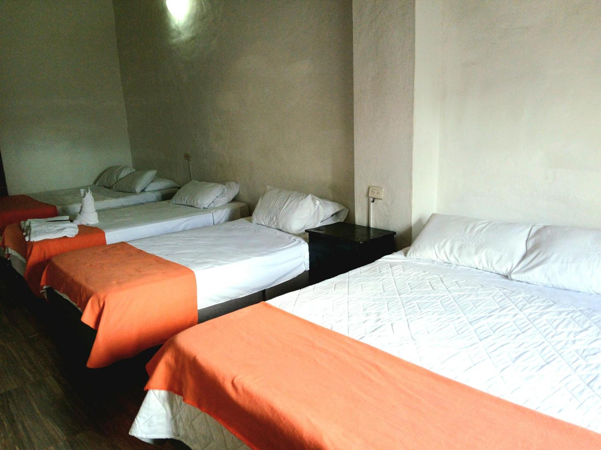 La Tranquera Hotel Вилья-де-Лейва Экстерьер фото